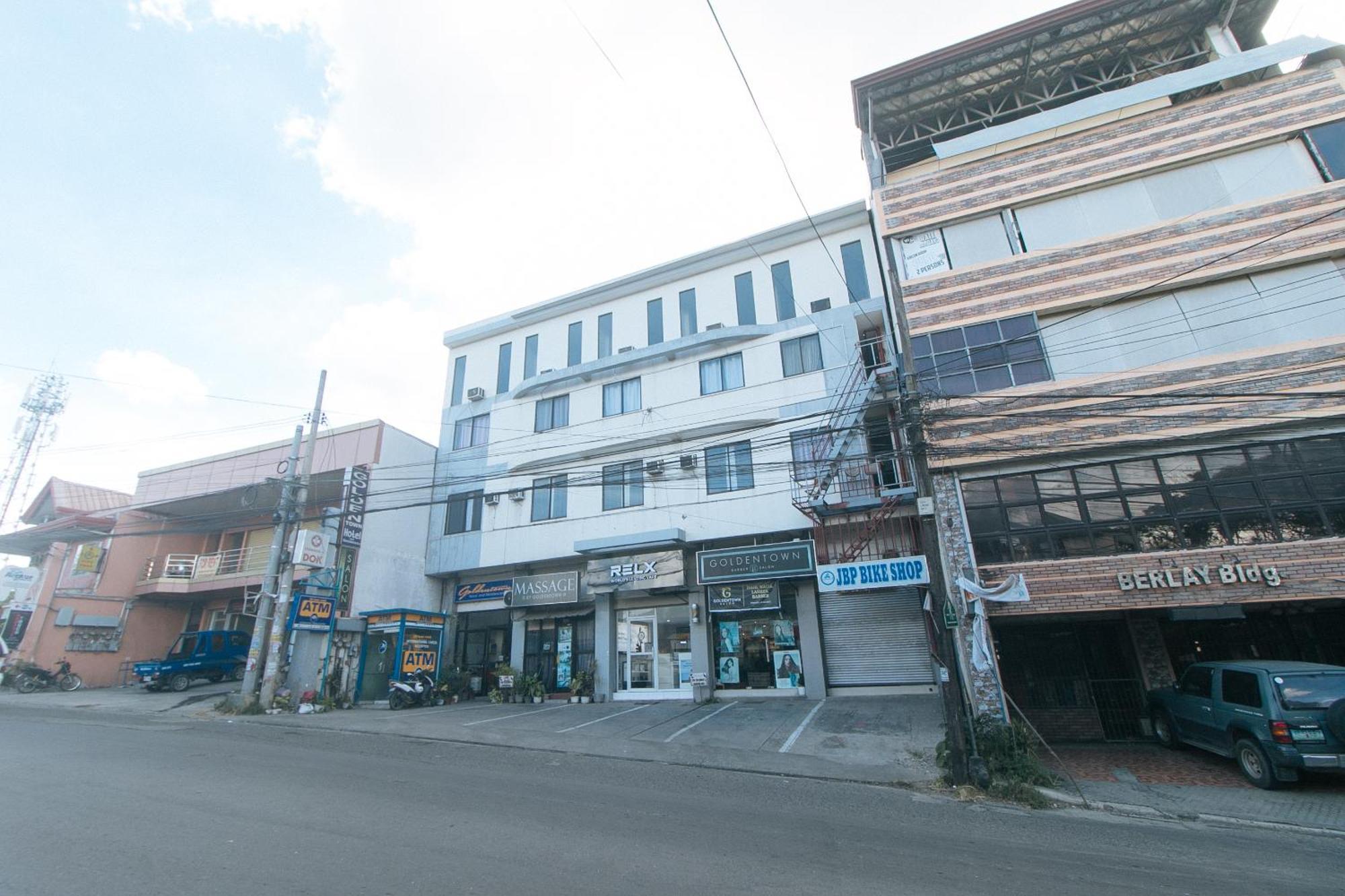 Reddoorz At Goldentown Hotel Davao City Exterior photo